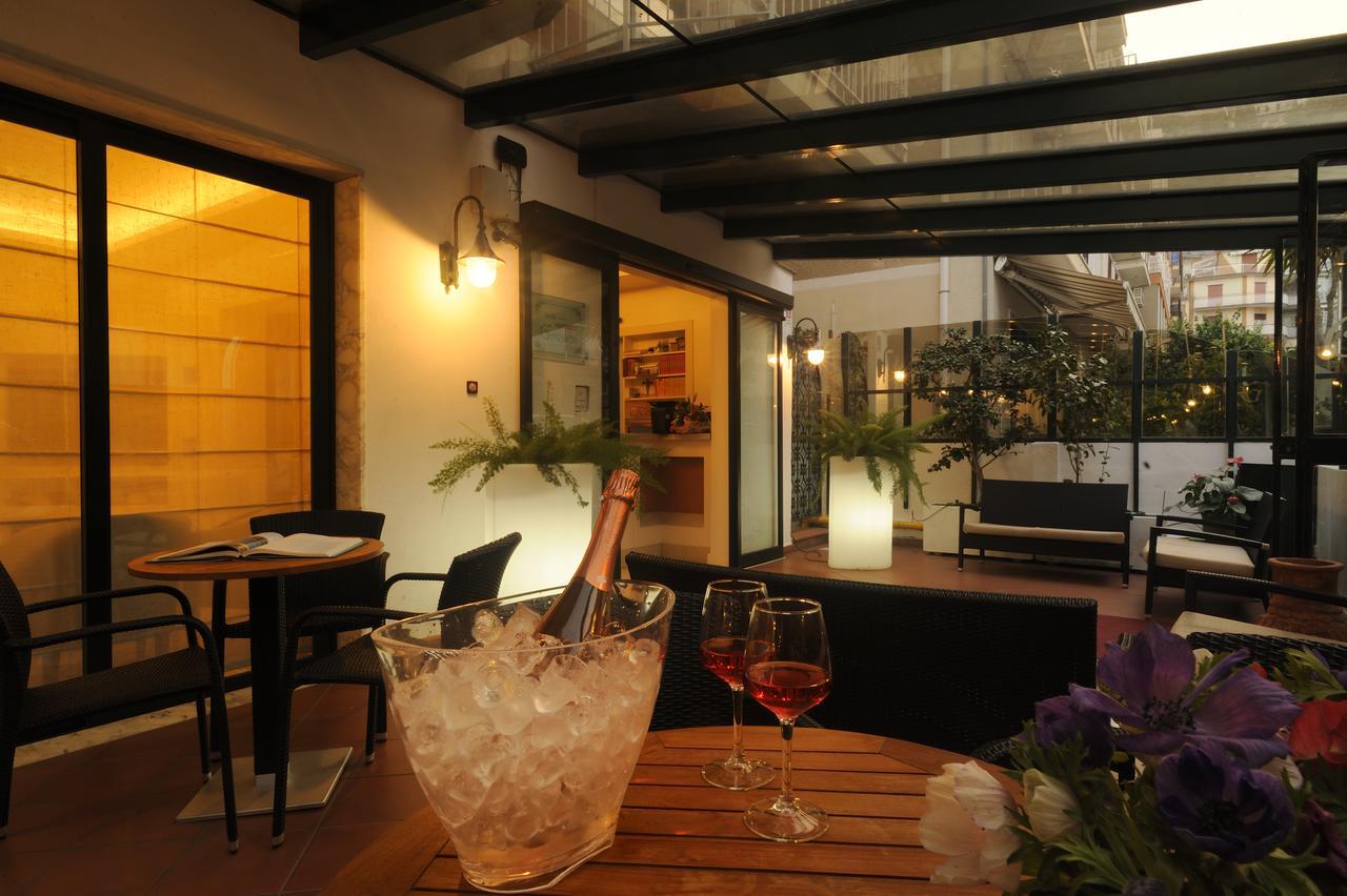Hotel Garden Laigueglia Ngoại thất bức ảnh
